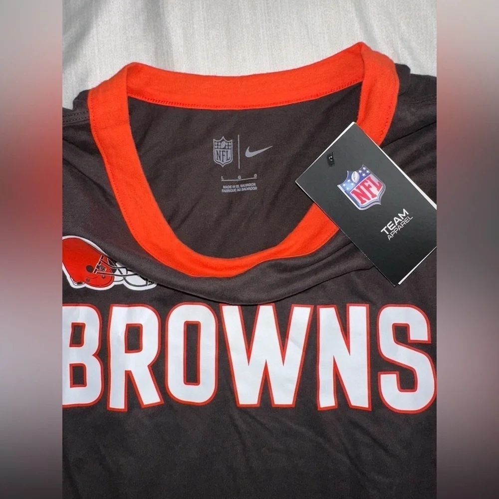 Cleveland Browns Nike Women's High Hip Fashion Cropped Top - Picture 4 of 6
